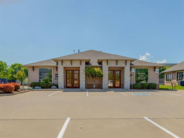 500 Merchant DR #100, & #110, Norman, OK 73069