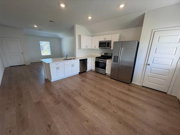 2111 W 30th AVE, Stillwater, OK 74074
