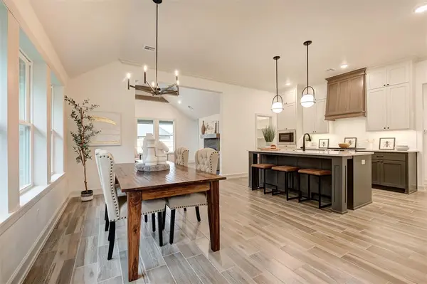 4808 Sand Lily LN, Edmond, OK 73034