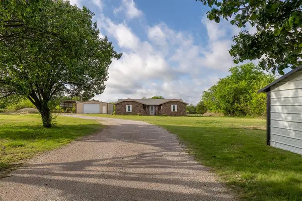 5485 Primrose LN, Davis, OK 73030