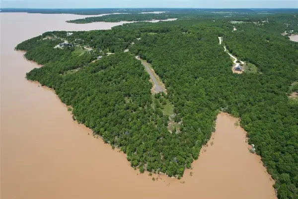 153 Patriot Pointe, Eufaula, OK 74432