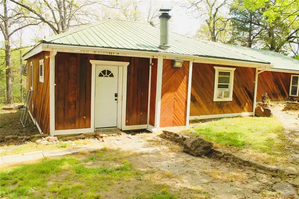 28140 S Boat House LN, Park Hill, OK 74451