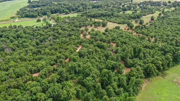 19545 NE 164th ST, Luther, OK 73054