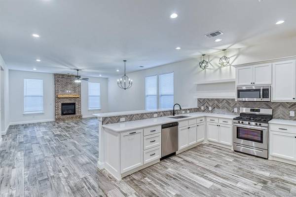 2433 NW 179th ST, Edmond, OK 73012