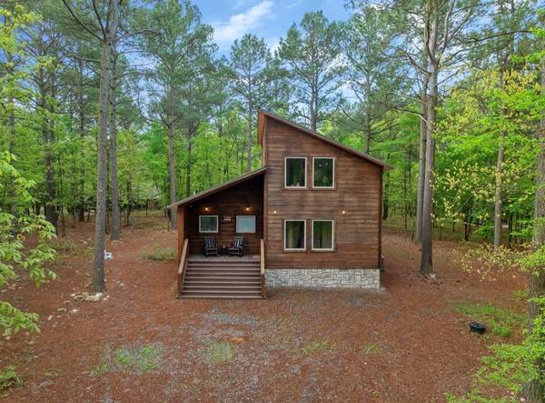 102 Love Boat LN, Broken Bow, OK 74728