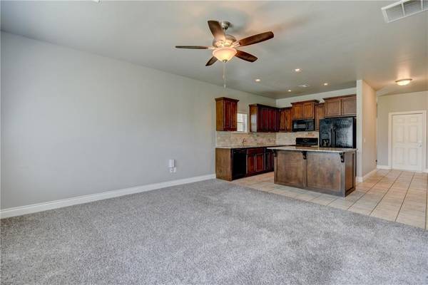 17620 Hampton Park DR #A + B, Edmond, OK 73012