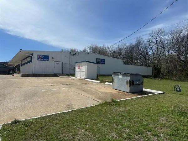 1017 N Washington ST, Ardmore, OK 73401