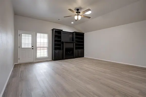 517 Bob White DR, Purcell, OK 73080