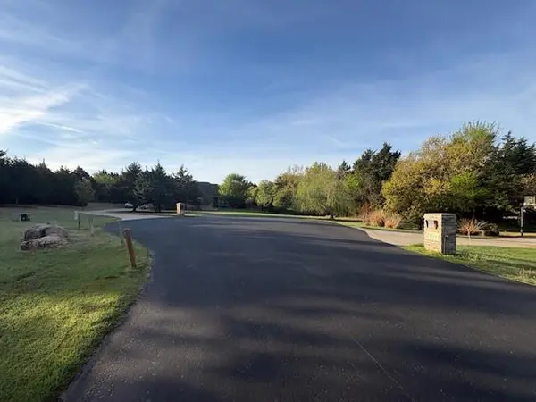 7101 Coyote PT, Edmond, OK 73034