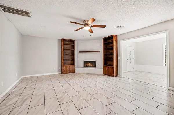 3821 W Oakcliff DR, Oklahoma City, OK 73135