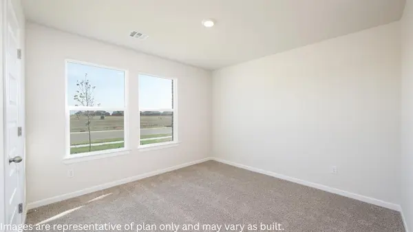 1216 Mahogany LN, Piedmont, OK 73078