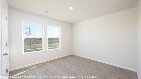 1216 Mahogany LN, Piedmont, OK 73078
