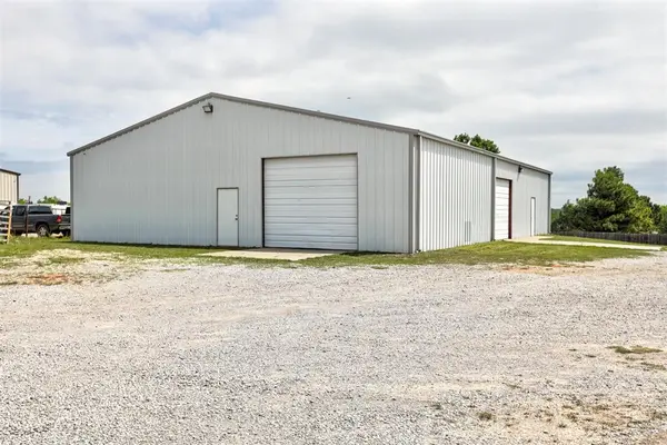 1061 S Sara RD, Blanchard, OK 73010