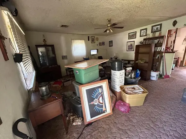 1106 N 11th ST, Chickasha, OK 73018