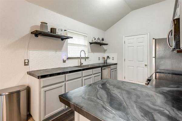 4101 Madison AVE, Moore, OK 73160