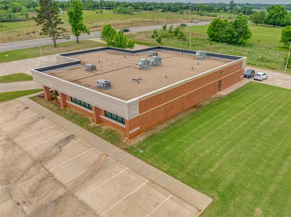 15679 NE 23rd ST, Choctaw, OK 73020