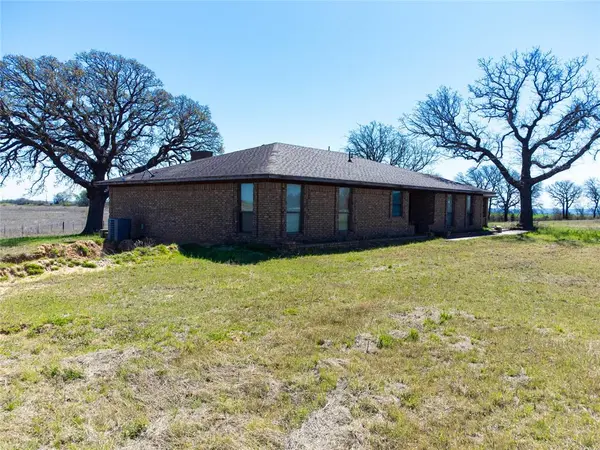 27502 Agate RD, Leon, OK 73441