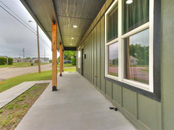 605 W Franklin ST, Shawnee, OK 74804