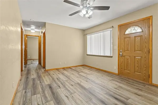 609 W 10th ST, Cordell, OK 73632
