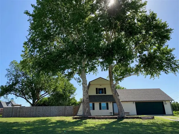 828 N Finney WAY, Fort Cobb, OK 73038
