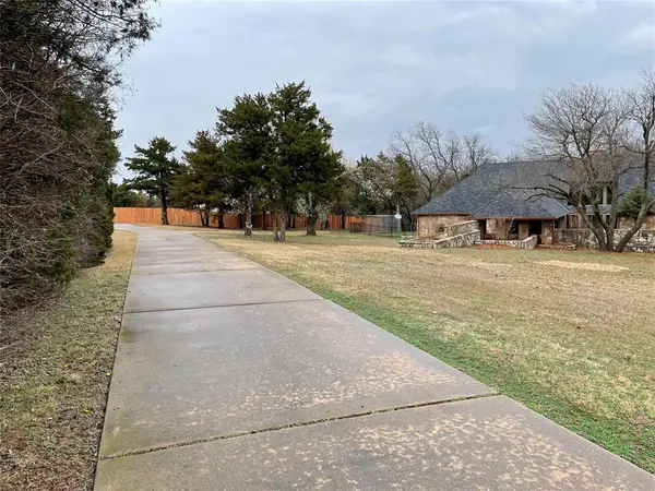 7413 NW 150th ST, Oklahoma City, OK 73142