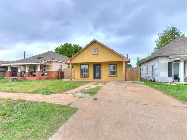 208 E Broadway AVE, Kingfisher, OK 73750