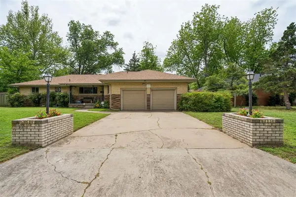 111 Crestmont AVE, Norman, OK 73069