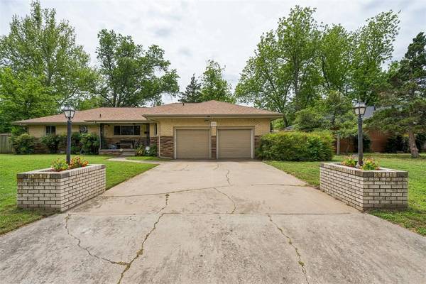 111 Crestmont AVE, Norman, OK 73069