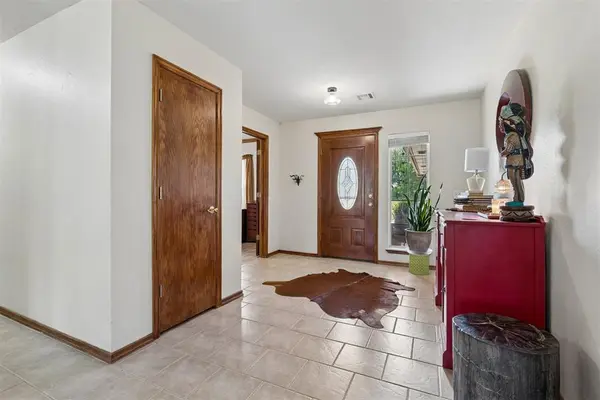 881 Moffat Road NW, Piedmont, OK 73078