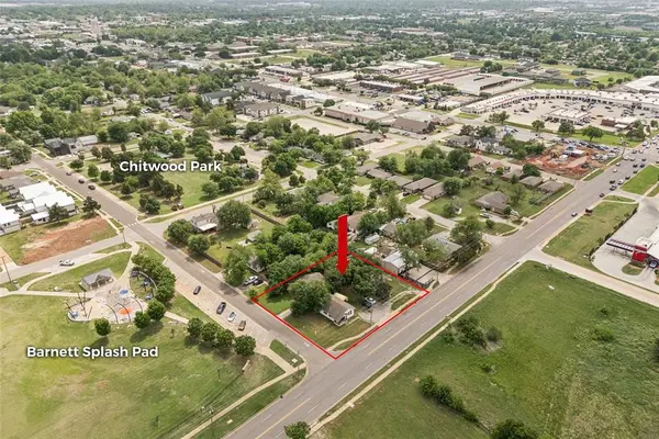 812 W Main ST, Edmond, OK 73003