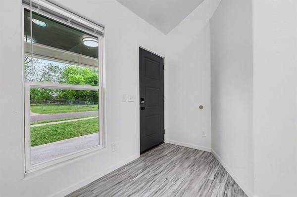 1531 NE 18th ST, Oklahoma City, OK 73111