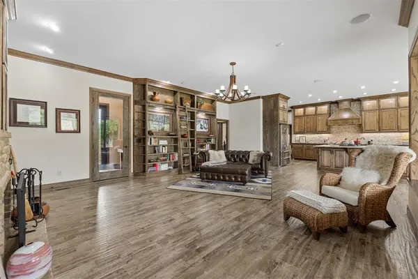 13281 Rock Hollow CIR, Arcadia, OK 73007
