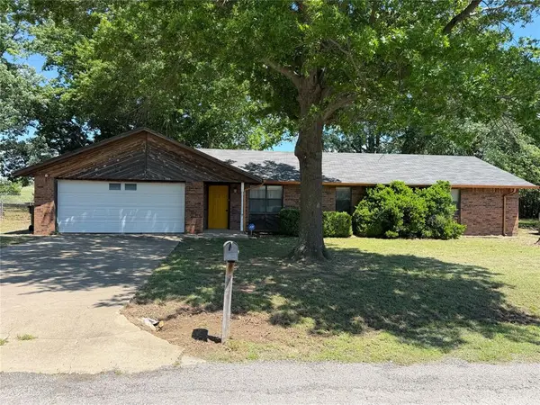 722 Arrowhead ST, Elmore City, OK 73433
