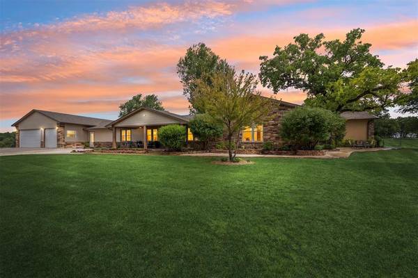 2264 County Road 1350 RD, Blanchard, OK 73010