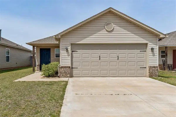 11701 Casey DR, Yukon, OK 73099