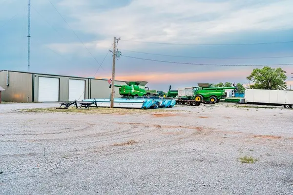 20295 E 1280 RD, Carter, OK 73627