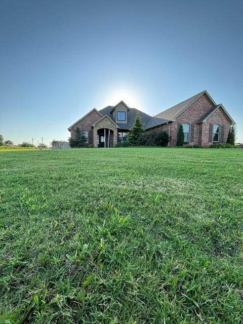 2957 Farm DR, El Reno, OK 73036