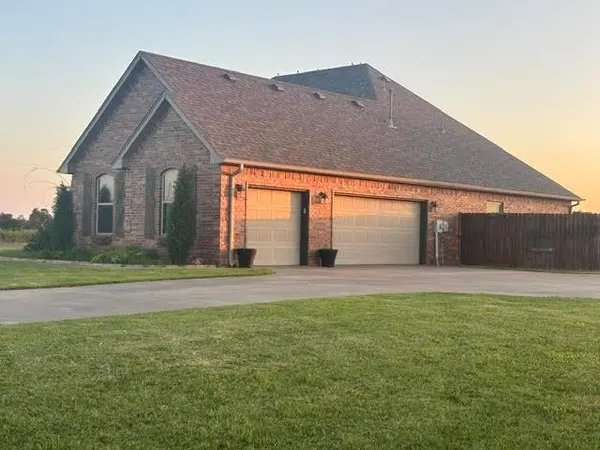 2957 Farm DR, El Reno, OK 73036