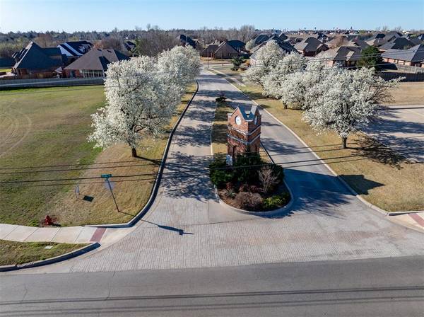 1223 Desmond DR, El Reno, OK 73036