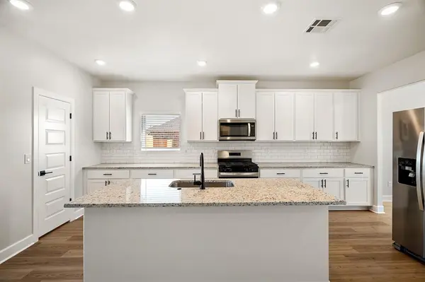 3120 Adelyn TER, Yukon, OK 73099