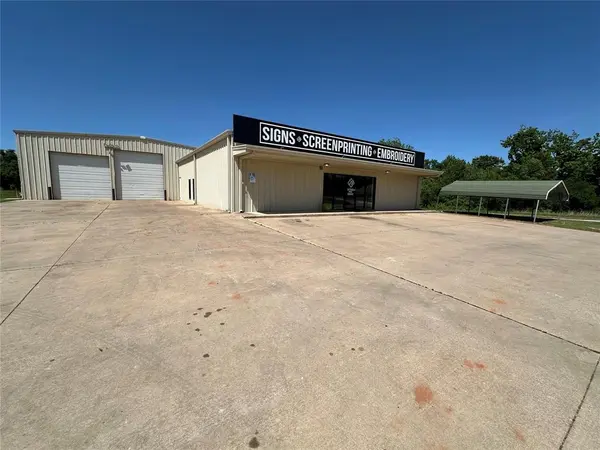 16557 NE 23rd ST, Choctaw, OK 73020