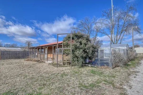 521 W Eel River ST, Purcell, OK 73080