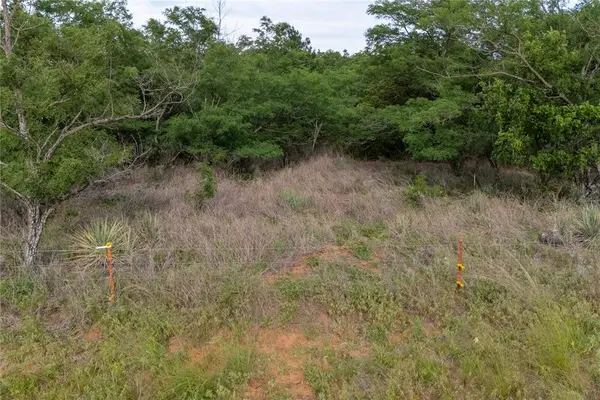 N Lawter RD, Weatherford, OK 73096