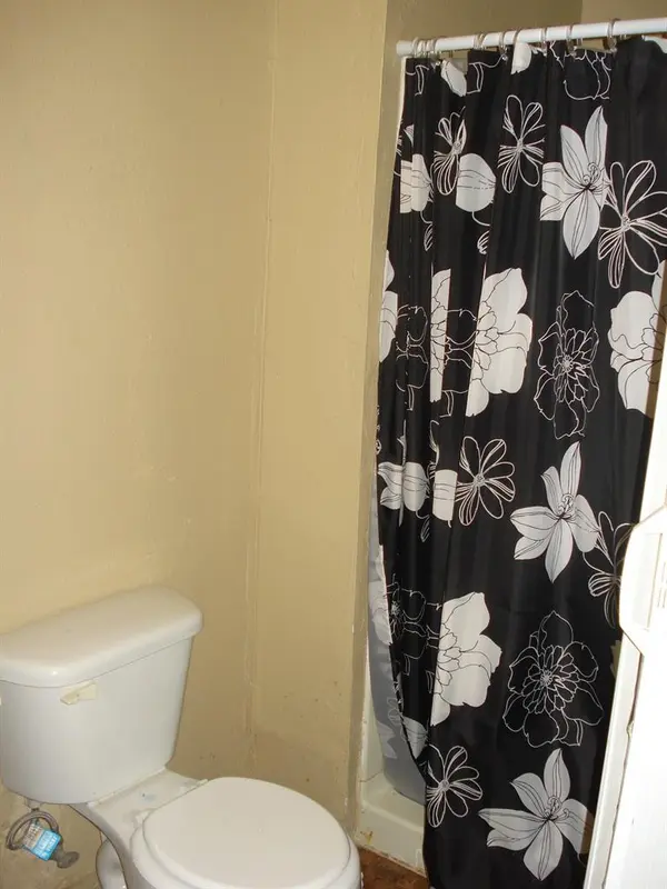 Address not disclosed, Oklahoma City, OK 73117