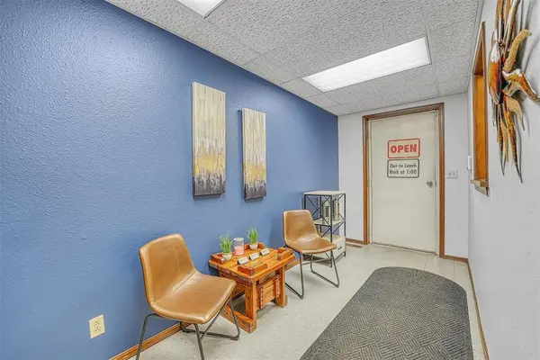 301 W 12th ST, Elk City, OK 73644