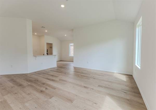 5808 Norway Spruce ST, Edmond, OK 73034