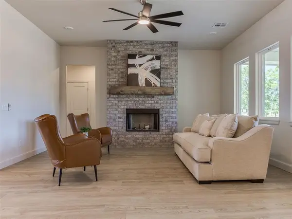 508 S Freedom DR, Mustang, OK 73064