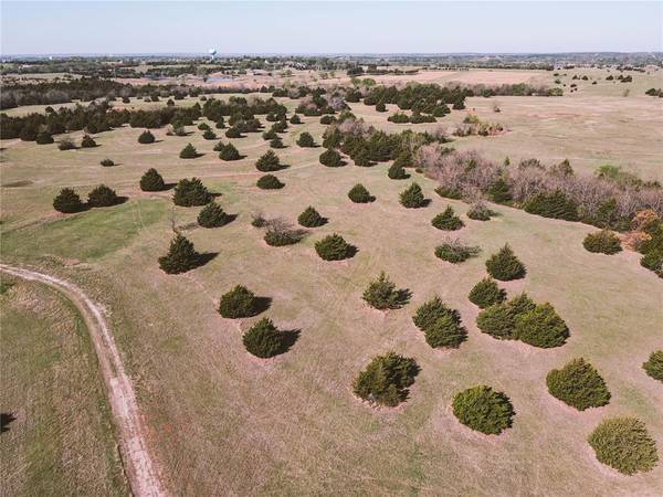 6012 N Jardot RD, Stillwater, OK 74075