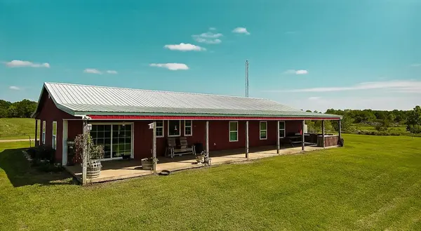 36322 EW 1310 RD, Wewoka, OK 74884