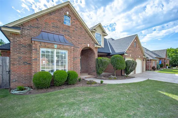 1005 Bentbrook PL, Norman, OK 73072